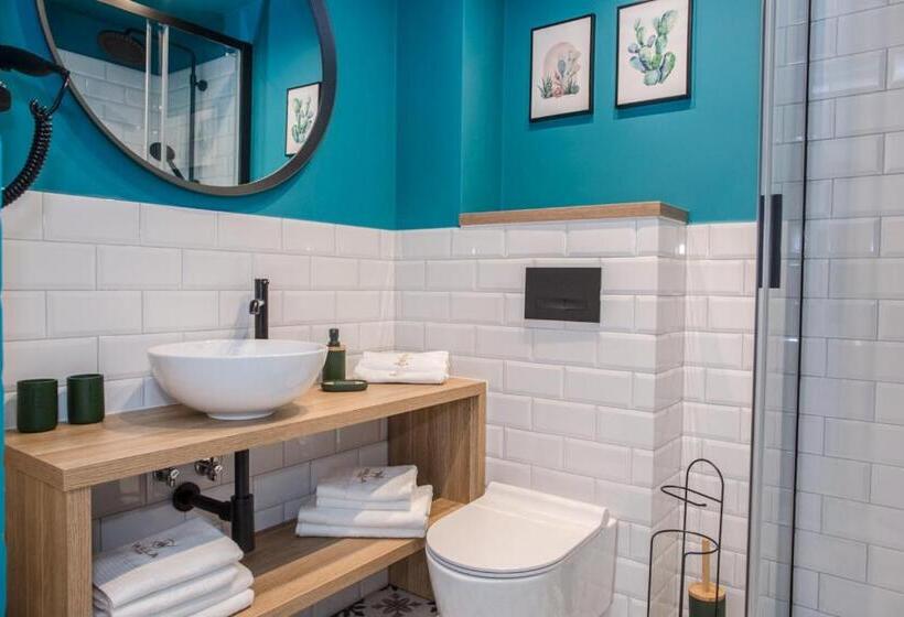 סוויטה דלוקס, Willa Fen