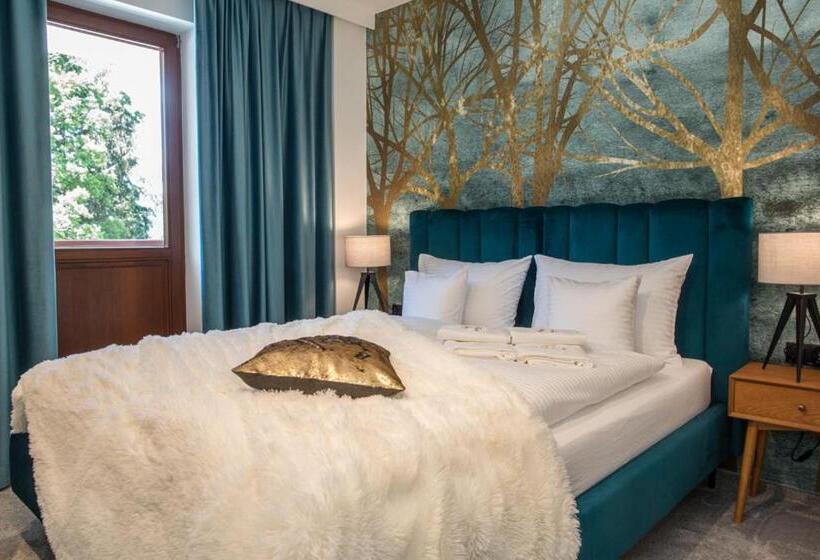 סוויטה דלוקס, Willa Fen