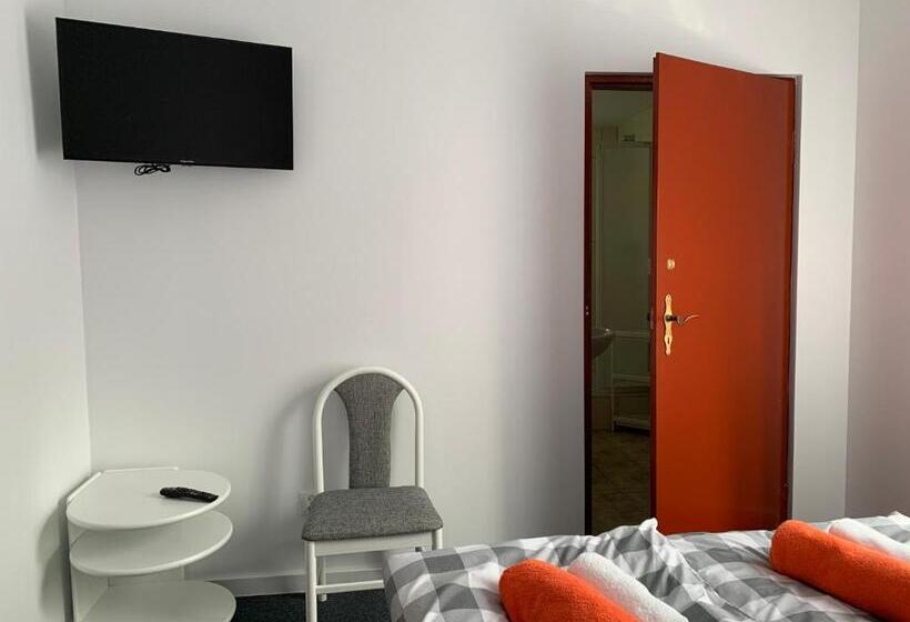 スタンダードルーム, Willa świetlana