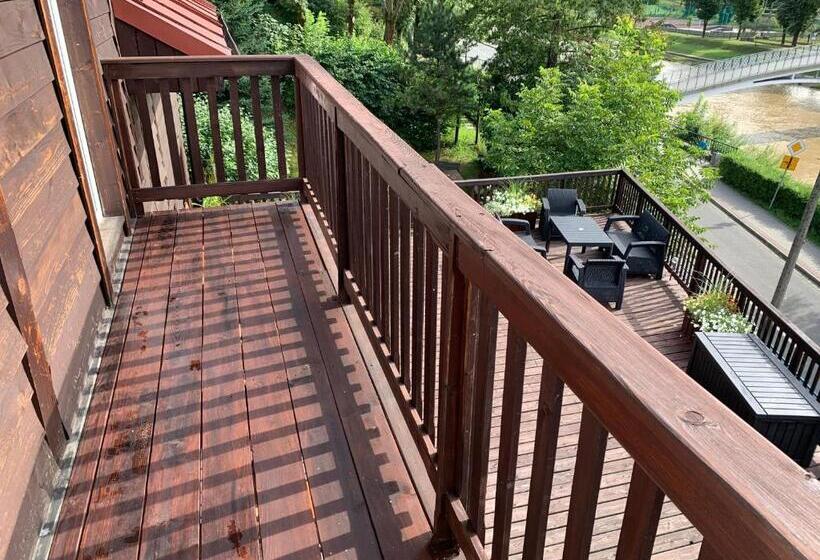 バルコニー付きスタンダードトリプルルーム, Willa świetlana