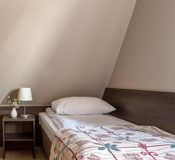 اتاق استاندارد یک نفره, Dom Wczasowy Grań