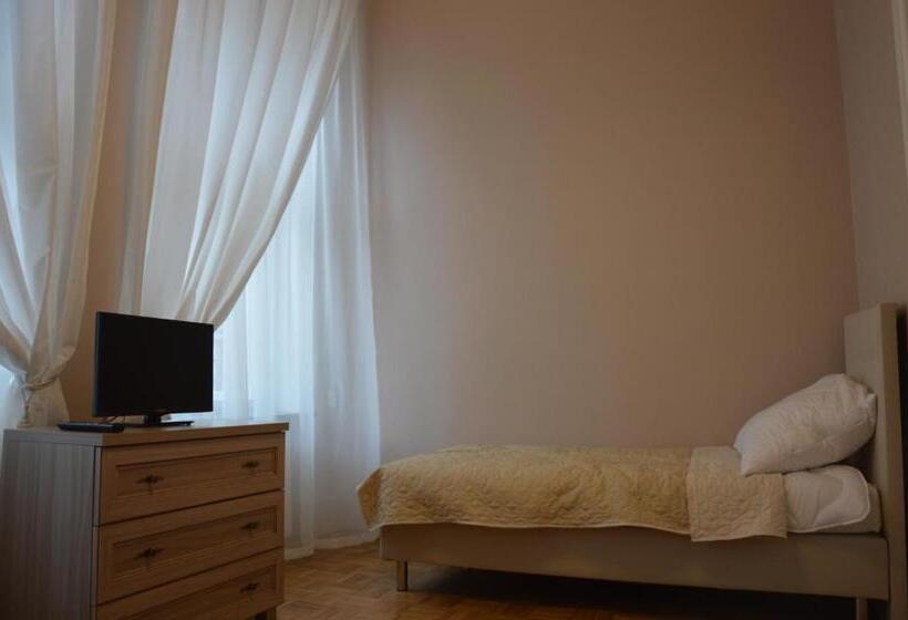 غرفة قياسية مع حمام خارجي, Ada Aparthouse