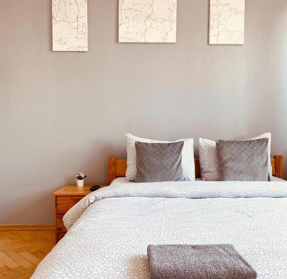 스탠다드 룸 공동 욕실, Pokoje Gajowa