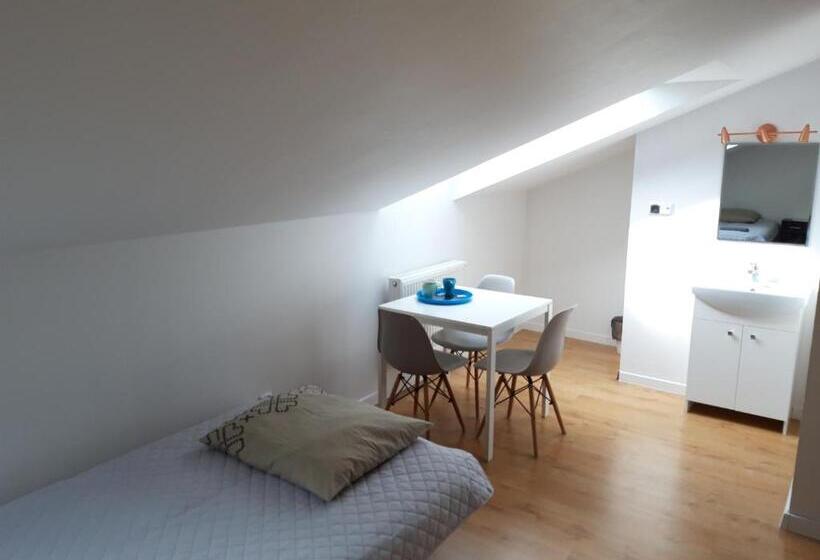 스탠다드 트리픔 룸 공동욕실, Pokoje Gościnne W Wse