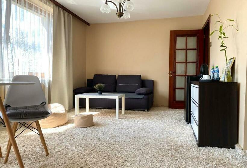 اتاق استاندارد با وان آب گرم, Pokoje Rezydencja Parysa