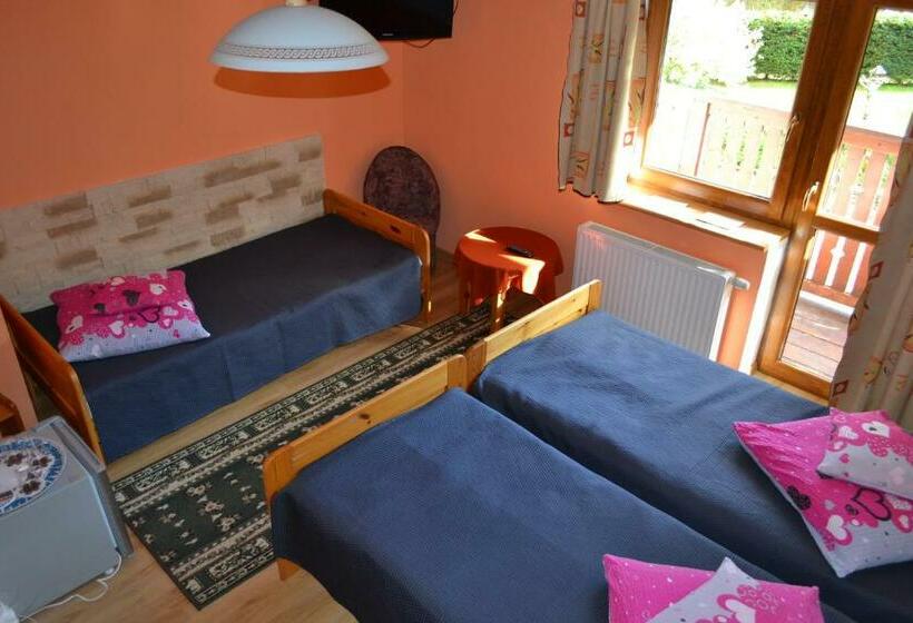 Трехместный Номер Комфорт, Koliba