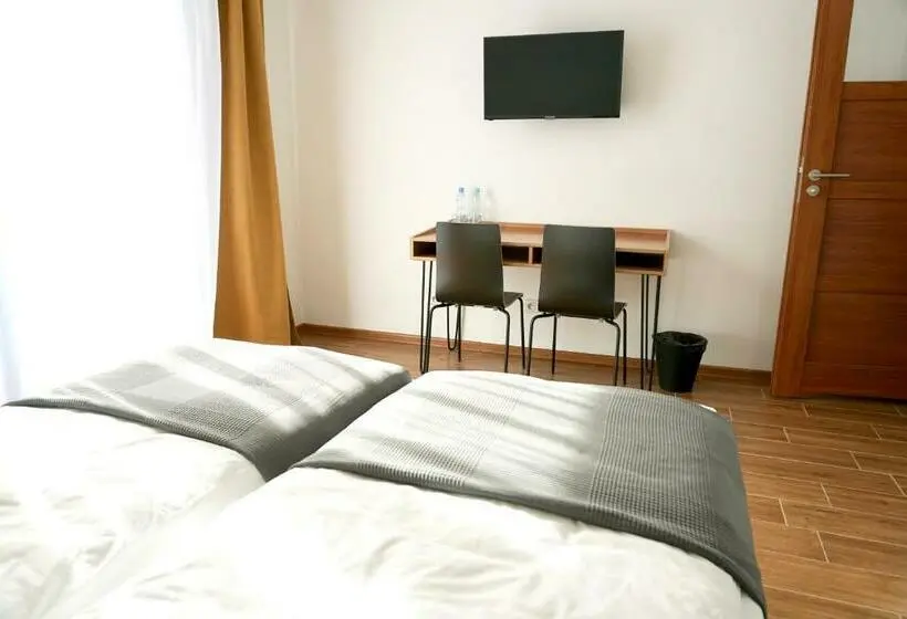 Habitació Estàndard, Simar