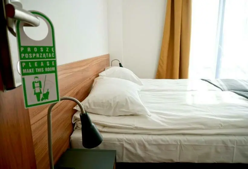 Habitació Estàndard, Simar