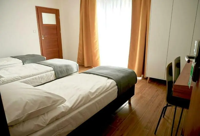 Habitació Triple Estàndard, Simar