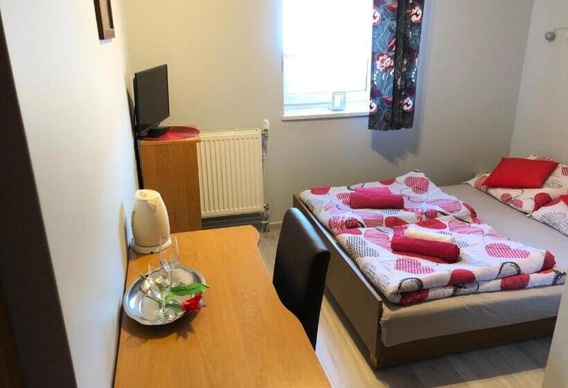 غرفة ديلوكس, Stajnia Pod Dębem