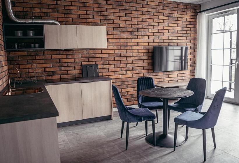 סוויטת 2 חדרי שינה, The Loft   Garncarska 1