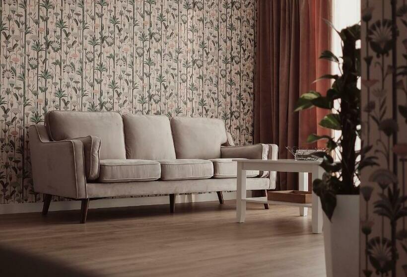 סוויטה דלוקס, The Loft   Garncarska 1