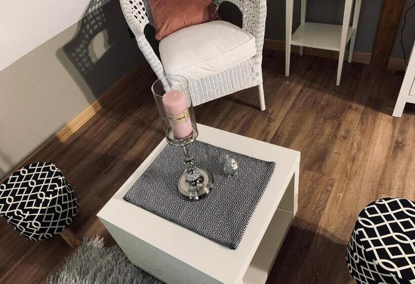 4인용 스탠다드 룸, Willa Karkonoska