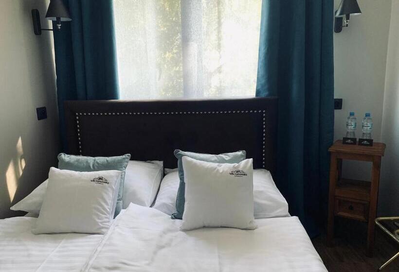 스탠다드 스튜디오, Willa Karkonoska