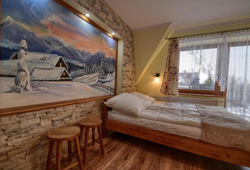 غرفة قياسية رباعية, Willa Laskosia