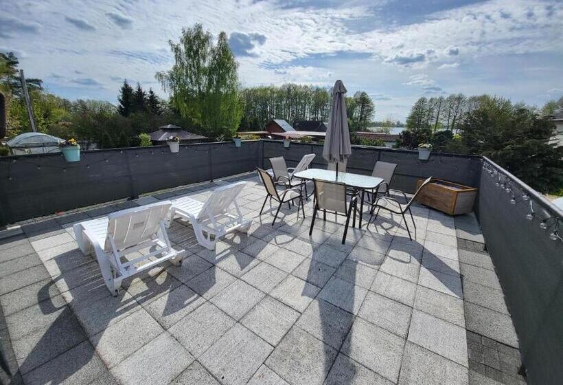 اتاق استاندارد با چشمانداز دریاچه, Willa Rudnik