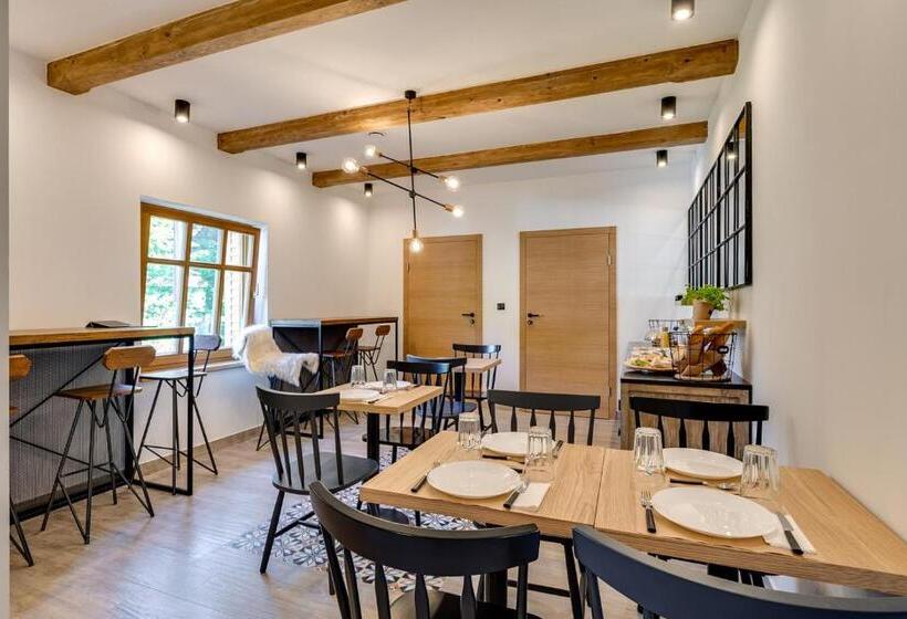 ویلای لوکس 1 خوابه, Biała Owieczka B&b Szczyrk