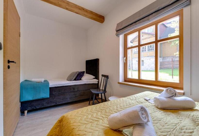 ویلای لوکس 1 خوابه, Biała Owieczka B&b Szczyrk