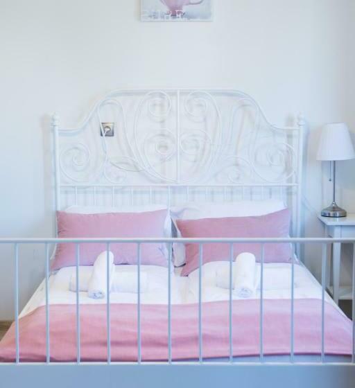 חדר סטנדרט, Harmony Hostel