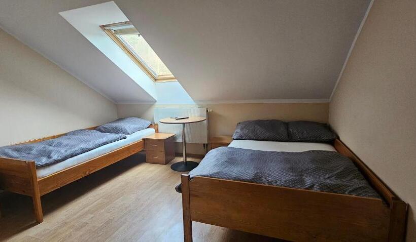 غرفة قياسية ثلاثية, Agroturystyka Willa Maria