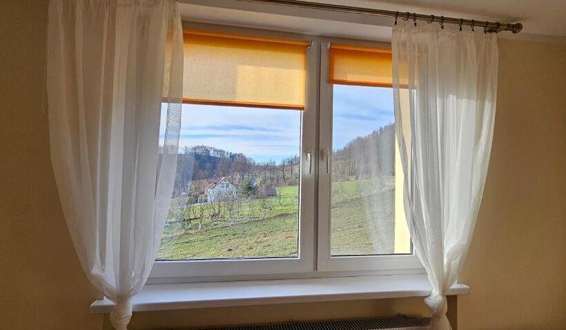 غرفة قياسية رباعية, Agroturystyka Willa Maria