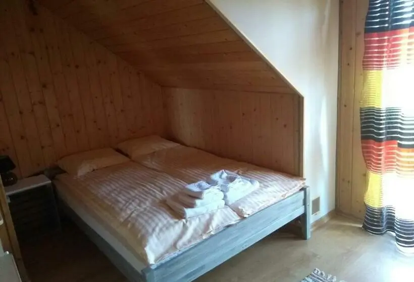 Standard-huone Parveke, Gierszówka
