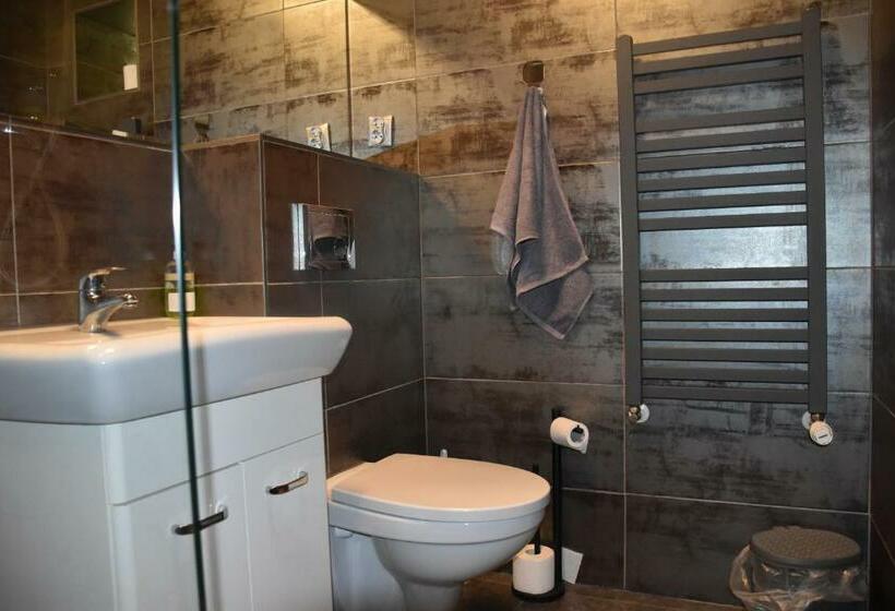 4인용 스탠다드 룸, Gosciniec Pod Debem