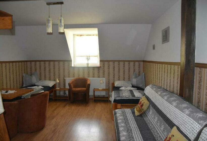 4인용 스탠다드 룸, Gosciniec Pod Debem