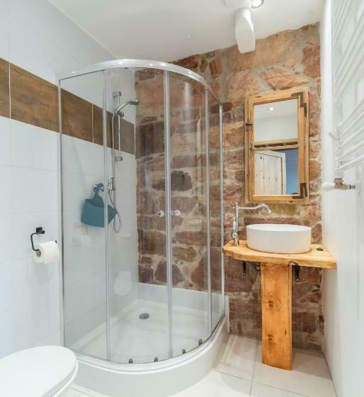 חדר משפחתי, Wozownia Nad Bobrem