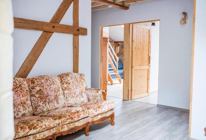 וילה בת חדר שינה 1, Wozownia Nad Bobrem