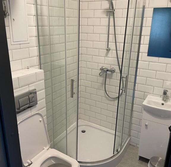 اتاق استاندارد, Mia Mia House