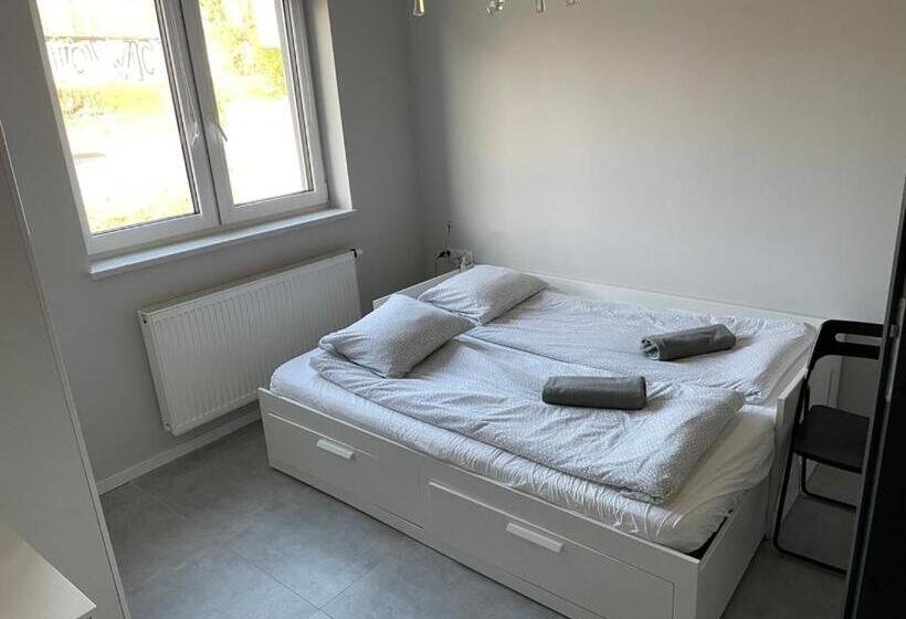 Deluxe Suite King Bed, Mia Mia House