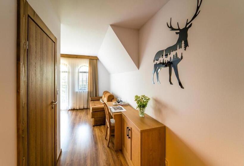 اتاق استاندارد چهارنفره با بالکن, Miodowy Dworek