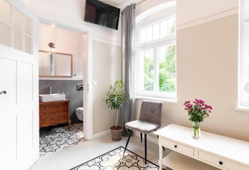 غرفة ديلوكس, Sonnenblick