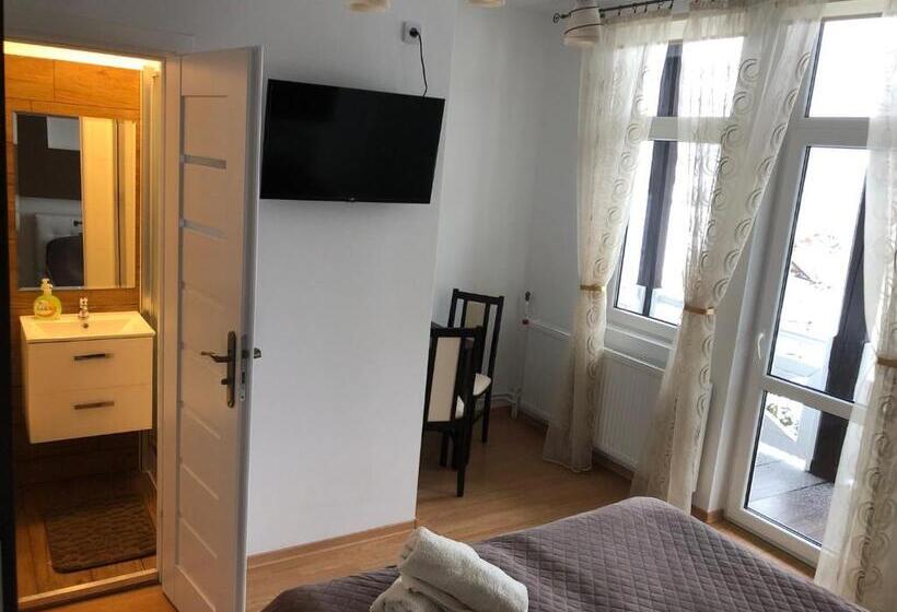 バルコニー付きスタンダードルーム, Willa Halina