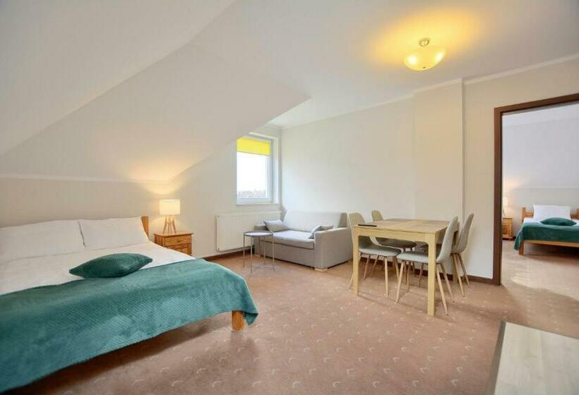 إستوديو قياسى, Willa Teresa