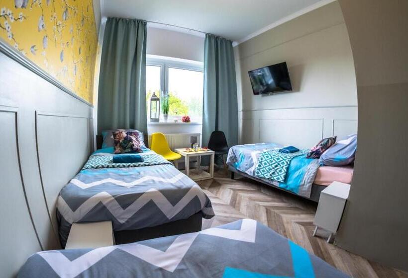 اتاق لوکس سه تخته, Pokoje Hotelowe Siedlczanka