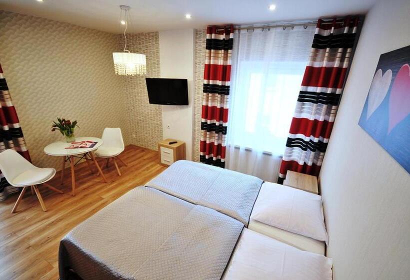 舒适三人间, Sanatorium Willa Fortuna