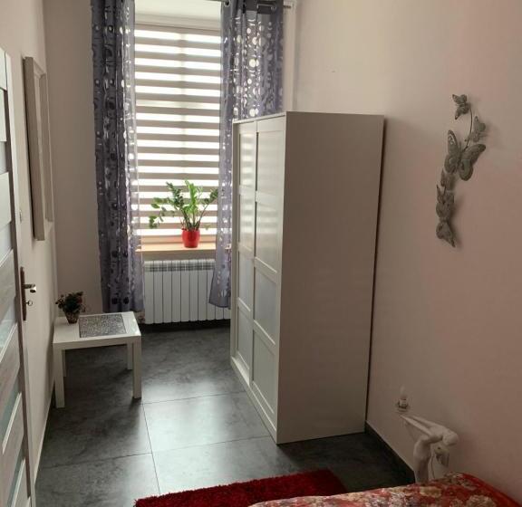 דירת חדר, Sanktuarium Snu Apartments