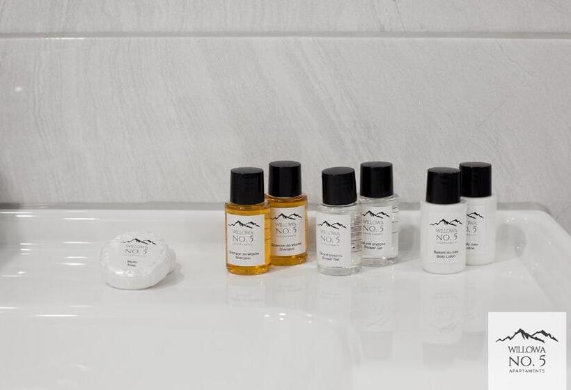 آپارتمان 1 خوابه با چشمانداز باغ, Willowa No. 5 Apartaments