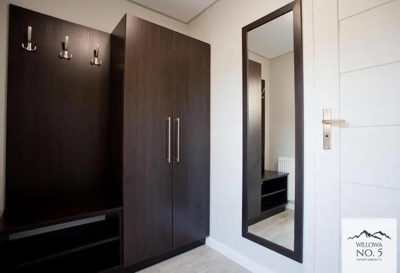 1階の1ベッドルームアパートメント, Willowa No. 5 Apartaments