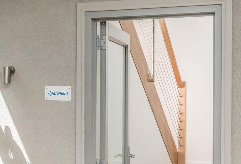 Апартаменты 2 Спальни, Aloha Byron Bay