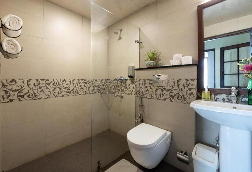 标准间, King S Cliff