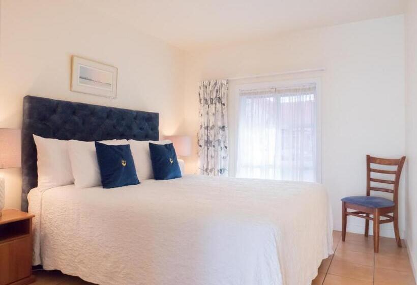 Апартаменты 1 Спальня, Commodores Lodge