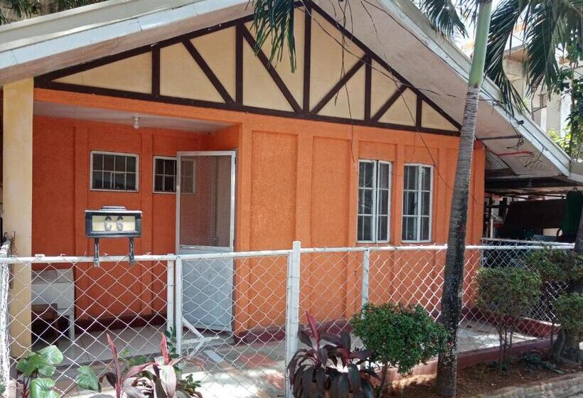 شقة غرفتين, Lucky Garden Inn