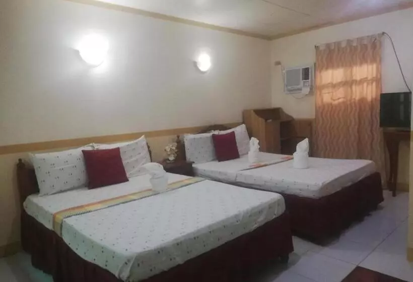 اتاق خانوادگی, Lucky Garden Inn