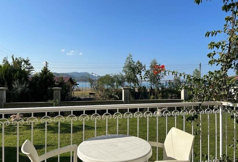 带1个卧室的公寓, Daphne Residence