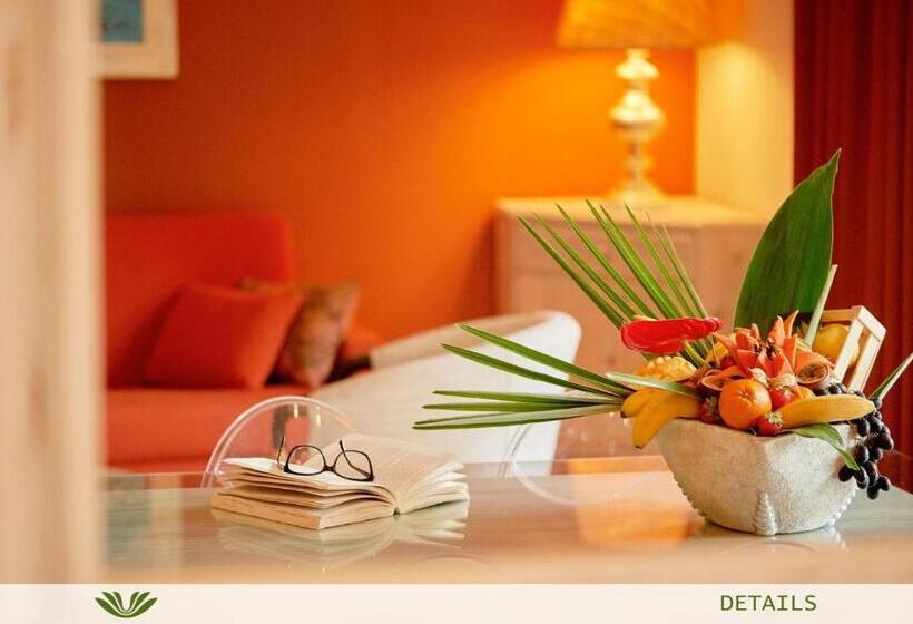 غرفة قياسية ثلاثية, Dependence Del Parco