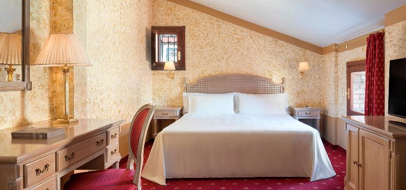 غرفة قياسية ثلاثية, Ev World Shah Alam I