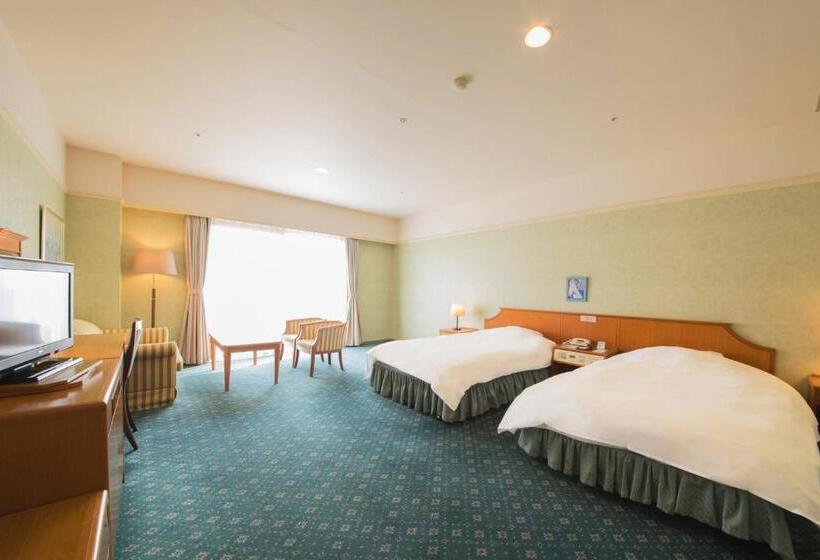 غرفة قياسية, Floracion Nasu